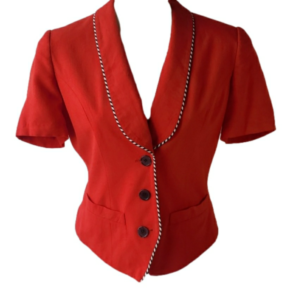 Vintage Red tapered blazer with piping and shoulder pads